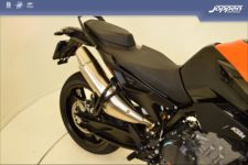 KTM 890 Duke