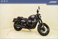 Hyosung 125SBobber