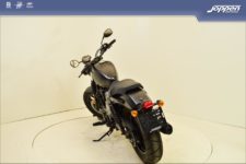 Hyosung 125SBobber