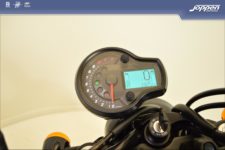Hyosung 125SBobber