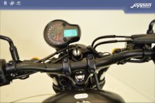 Hyosung 125SBobber