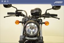 Hyosung 125SBobber