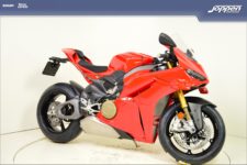 Ducati Panigale V4S