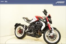 MV Agusta Dragster800RR