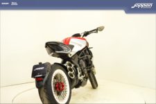 MV Agusta Dragster800RR