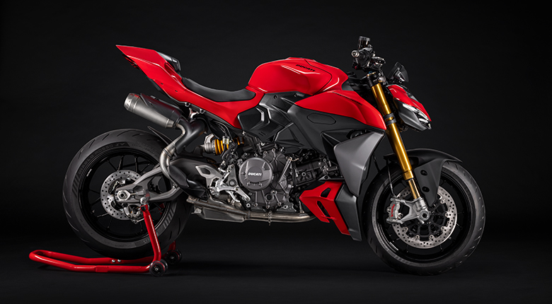 Ducati-Streetfighter-V2