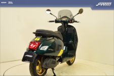 Vespa 300 GTS
