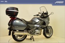 Honda NT700V Deauville