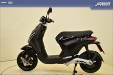 Piaggio 1Plus45kmh