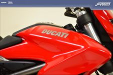 Ducati Hyperstrada 939