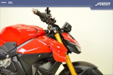 Ducati Streetfighter V4S