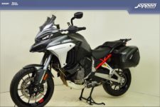 Ducati Multistrada V4S Travel&Radar