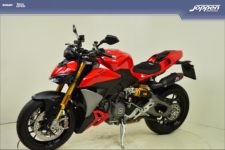 Ducati Streetfighter V2S