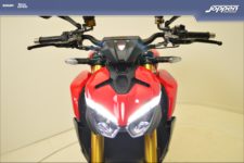Ducati Streetfighter V2S