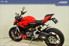 Ducati Streetfighter V2