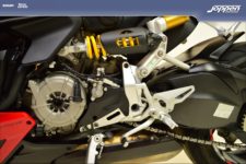 Ducati Streetfighter V2