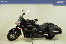 Suzuki C1500