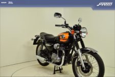Kawasaki W800