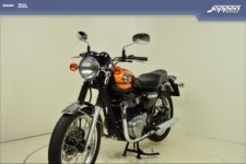 Kawasaki W800