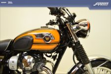Kawasaki W800