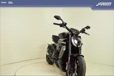 Ducati XDiavel V4