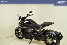 Ducati XDiavel V4