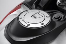 Cap set, fuel tank