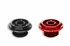 Oil filler cap duc by rizoma black 1409