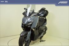 Yamaha X-max 300