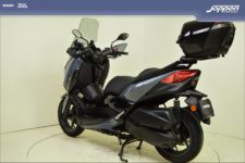 Yamaha X-max 300