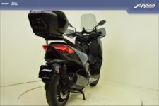 Yamaha X-max 300
