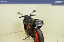 KTM 890Duke R