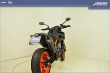 KTM 890Duke R